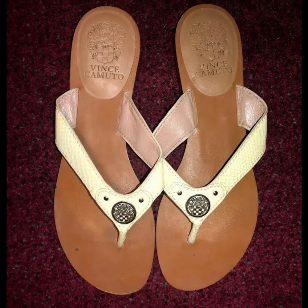 Vince Camuto Thong Sandals Evolet White Size 6